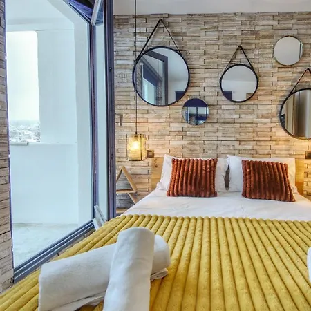 Sierra Apartment *
